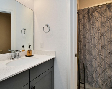 8922 Stanley Oak Drive - Photo Thumbnail 25