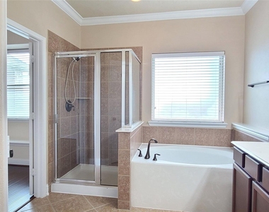 12903 Mason Terrace Lane - Photo Thumbnail 20