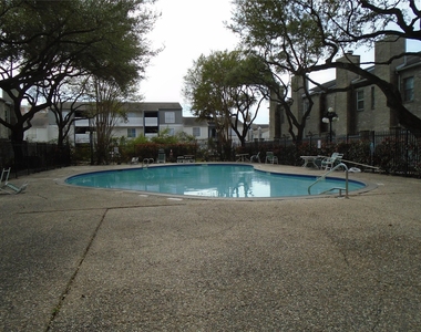 6000 Reims Road - Photo Thumbnail 33