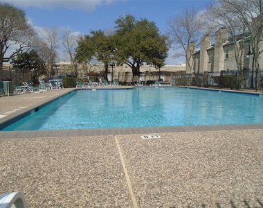 6000 Reims Road - Photo Thumbnail 34