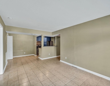 770 Memorial Mews Street - Photo Thumbnail 1