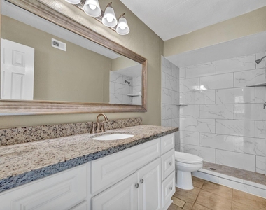770 Memorial Mews Street - Photo Thumbnail 9