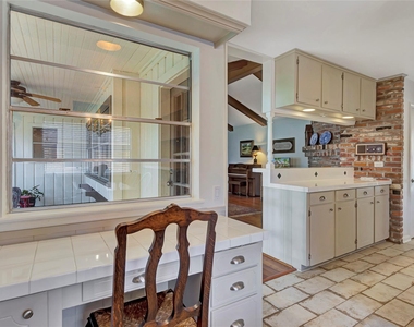 18623 Prince William Lane - Photo Thumbnail 15