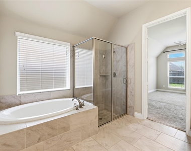 27922 Arden Trail - Photo Thumbnail 16