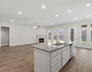 27922 Arden Trail - Photo Thumbnail 4