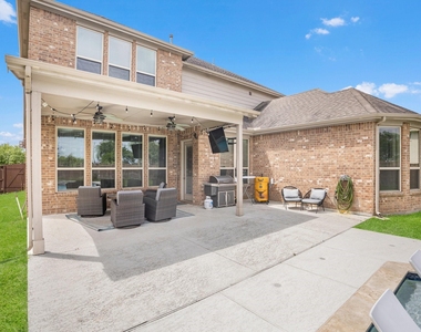24910 Meadowthorn Crest Lane - Photo Thumbnail 32