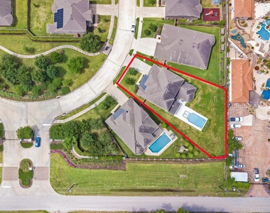 24910 Meadowthorn Crest Lane - Photo Thumbnail 35