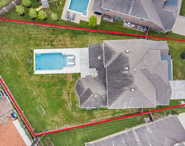 24910 Meadowthorn Crest Lane - Photo Thumbnail 34