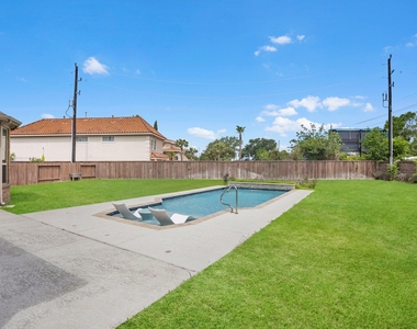 24910 Meadowthorn Crest Lane - Photo Thumbnail 33