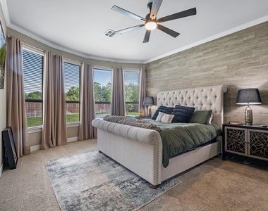 24910 Meadowthorn Crest Lane - Photo Thumbnail 7