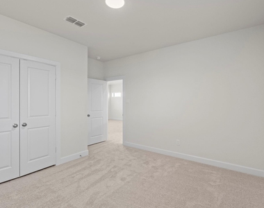 2718 Cottage Place - Photo Thumbnail 21
