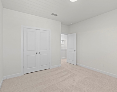 2718 Cottage Place - Photo Thumbnail 23