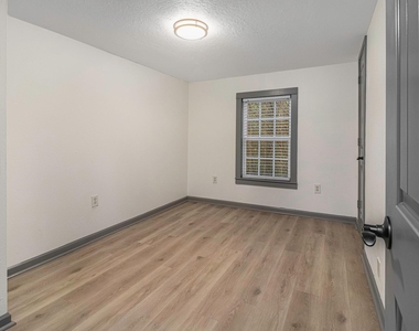 6506 N Martin Luther King Avenue - Photo Thumbnail 22