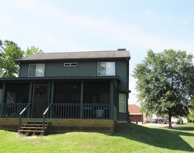 70 Lakeside - Photo Thumbnail 9
