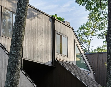 102 Litchfield Lane - Photo Thumbnail 17