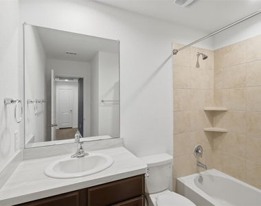 16826 Short Pines Drive - Photo Thumbnail 14