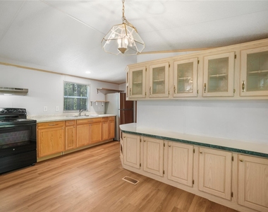 71 Road 5221 - Photo Thumbnail 8
