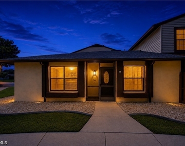 646 Se 12th Court - Photo Thumbnail 1