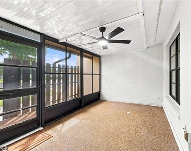 646 Se 12th Court - Photo Thumbnail 26