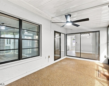 646 Se 12th Court - Photo Thumbnail 27
