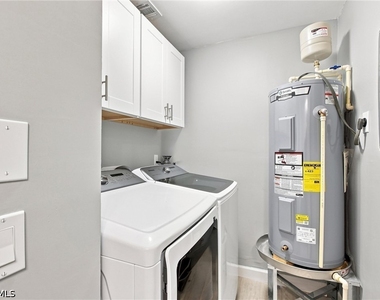 646 Se 12th Court - Photo Thumbnail 25