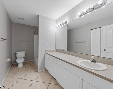 845 Se 8th Terrace - Photo Thumbnail 18