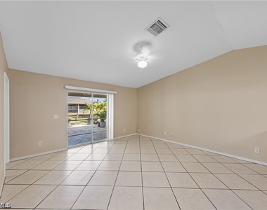 845 Se 8th Terrace - Photo Thumbnail 8