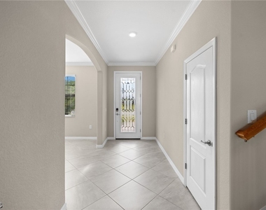 11884 Arbor Trace Drive - Photo Thumbnail 2