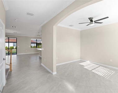 11884 Arbor Trace Drive - Photo Thumbnail 1