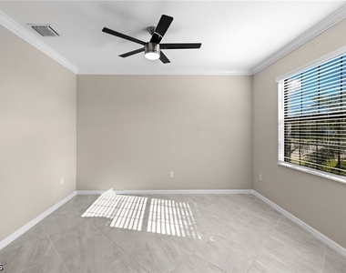 11884 Arbor Trace Drive - Photo Thumbnail 16
