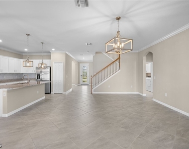 11884 Arbor Trace Drive - Photo Thumbnail 12