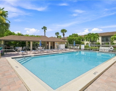 9261 Central Park Drive - Photo Thumbnail 20