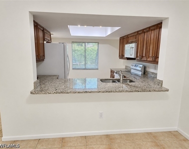 5697 Rattlesnake Hammock Road - Photo Thumbnail 12