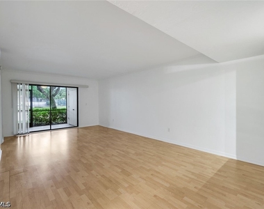 28161 Pine Haven Way - Photo Thumbnail 2