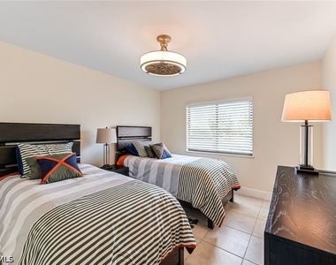 9908 White Sands Place - Photo Thumbnail 30