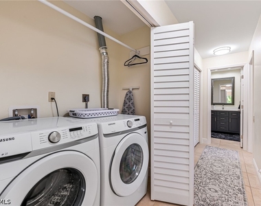 9908 White Sands Place - Photo Thumbnail 32