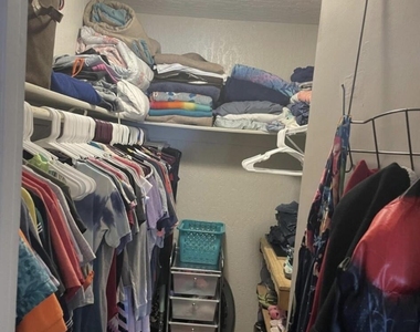 2101 Forest Knoll Drive Ne - Photo Thumbnail 15