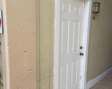 2101 Forest Knoll Drive Ne - Photo Thumbnail 1