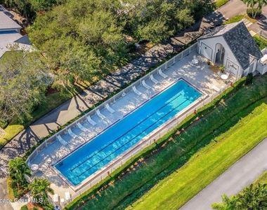 220 Beach Park Lane - Photo Thumbnail 14