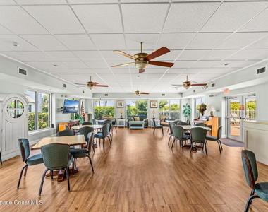220 Beach Park Lane - Photo Thumbnail 20