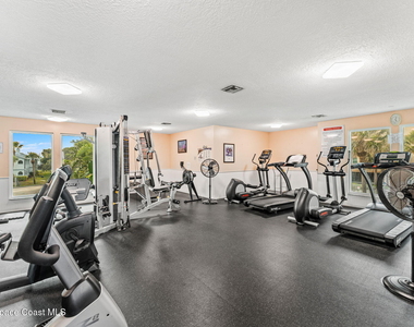 220 Beach Park Lane - Photo Thumbnail 19