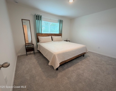 3161 Fergus Avenue Se - Photo Thumbnail 10