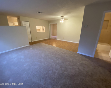 1865 Guava Avenue - Photo Thumbnail 3