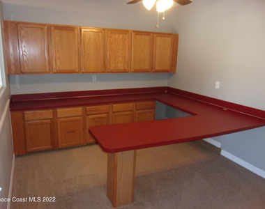 6895 Grissom Parkway - Photo Thumbnail 12