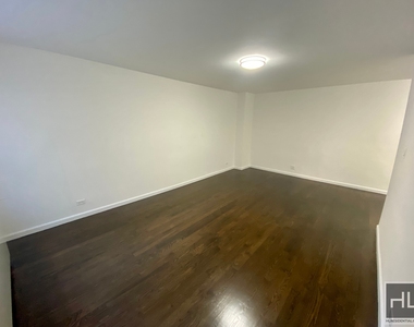 E 16 St - Photo Thumbnail 1