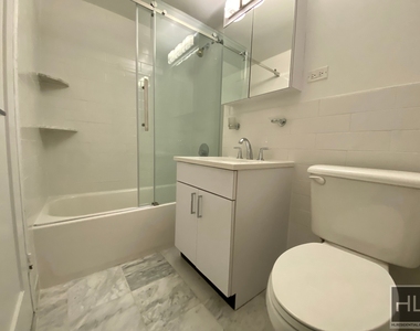 E 16 St - Photo Thumbnail 4