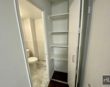 E 16 St - Photo Thumbnail 3
