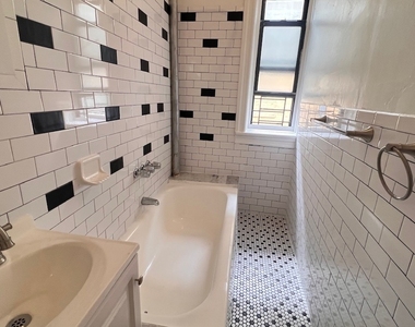 593 Miller Avenue - Photo Thumbnail 13