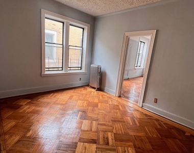 593 Miller Avenue - Photo Thumbnail 5