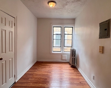 593 Miller Avenue - Photo Thumbnail 6